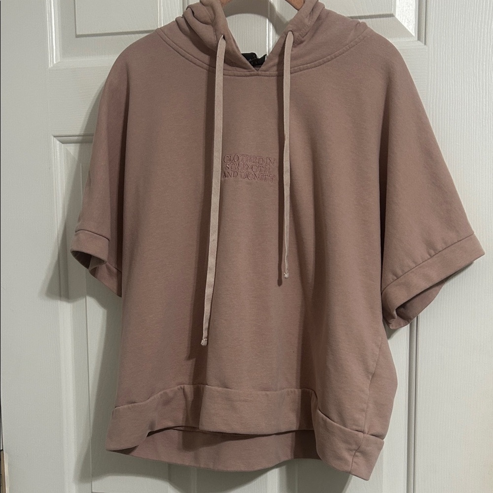 Dress Forum Los Angeles Dusty Pink Short Sleeve Hoodie